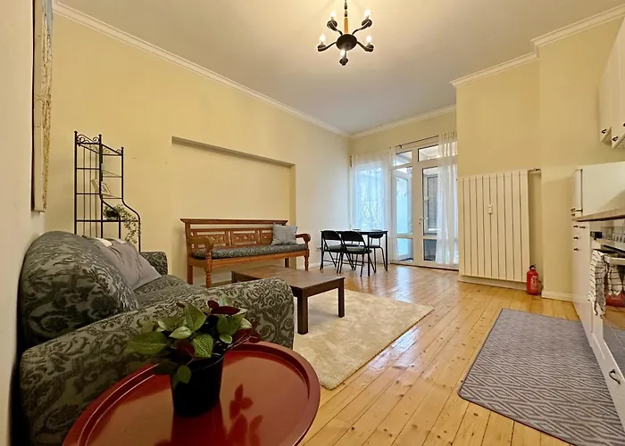 Apartamento Romantic 1bdr Near Eagle Bridge - Fast Wi-fi *