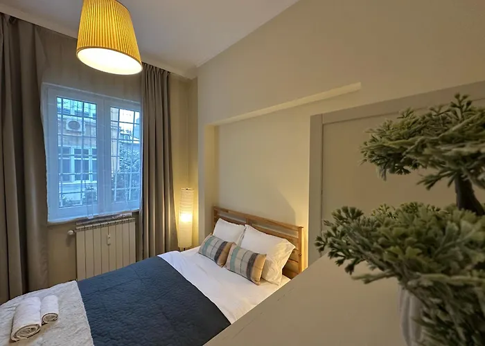 アパート Romantic 1bdr Near Eagle Bridge - Fast Wi-fi *