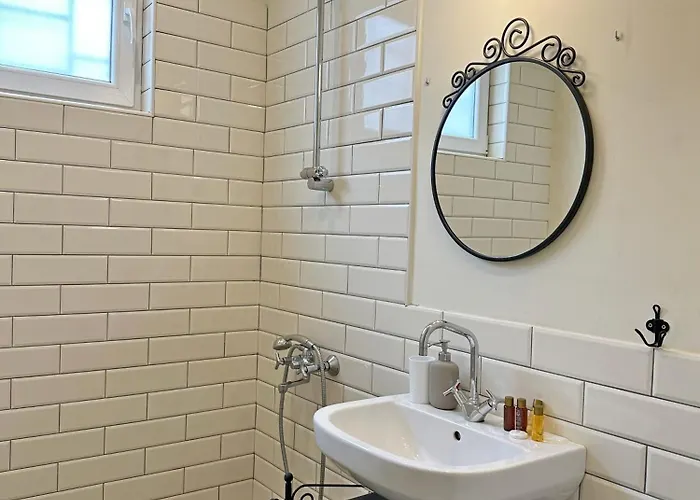 Apartamento Romantic 1bdr Near Eagle Bridge - Fast Wi-fi