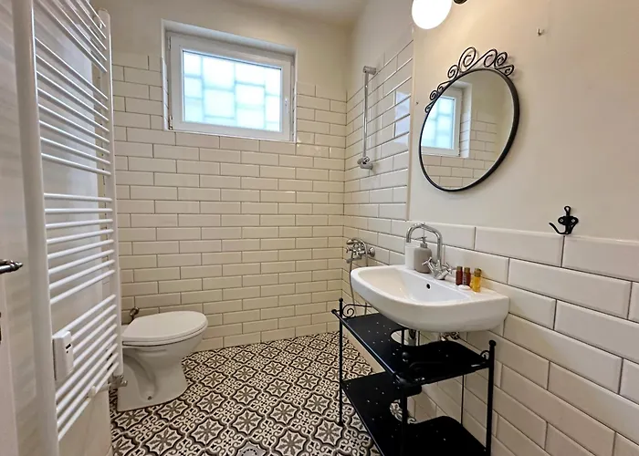 Apartamento Romantic 1bdr Near Eagle Bridge - Fast Wi-fi