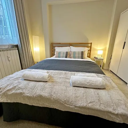 Apartamento Romantic 1bdr Near Eagle Bridge - Fast Wi-fi Sófia